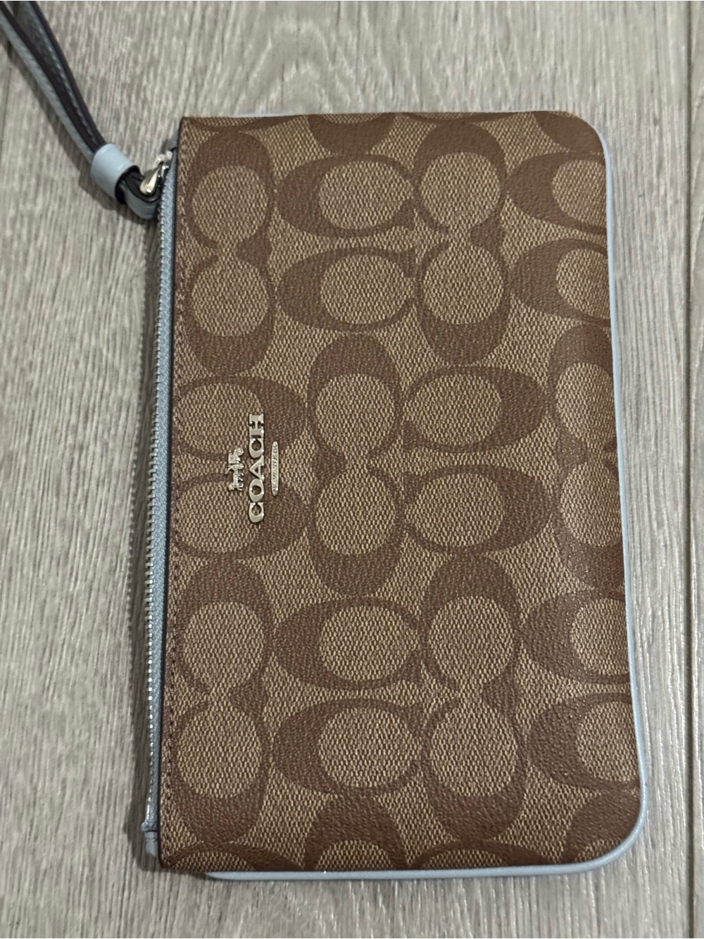 Coach Corner Zipper Brown And Blue Wristlet Wallet - Picture 5 of 5